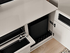 Kara-System: Detail Hängesideboard 61938ca. B 45/195/45, H 182, T 49 cmLack grau HG