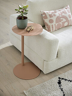 Beistelltisch MR002-12 Stahl blush, ca. B 38, H 60, T 36 cm