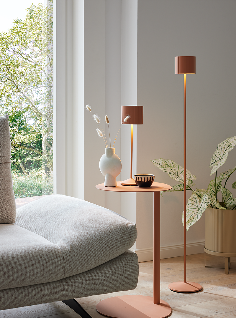 Steh- und Tischleuchte MARISA Leuchten 2.0 in Fb. Orange-Rosa von Musterring Steh- und Tischleuchte MARISA Leuchten 2.0 in Fb. Orange-Rosa von Musterring