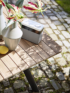 Freilicht: Tisch G893-062-059 (Schweden), ca. 200 x 95, H 76 cm, Tischplatte Teak massiv natur mit Facettenkante, Gestell: Aluminium pulverbeschichtet anthrazit