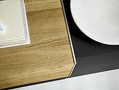 Detail: wall units middle element 804-16-77-80-30-0 with feet in solid oak, brushed/ black matte glass