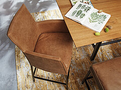 Detail: 67210 high table, table top: Solid wild oak, frame: powder-coated black