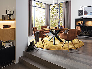 Table 6763-46-130, approx. Ø 130, H 76 cm; frame: black iron; tabletop: Barrique oak, oiled