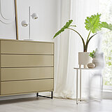 Sideboard 73940, Lack macchiata - Deepline (PG 2), Kufe schwarz matt, ca. B 212, H 85, T 40 cm. Zubehör: Deepline (94508)