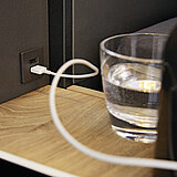 Detail USB dubbel stopcontact voor opzetpaneel