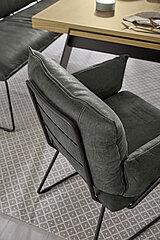 Esszimmer Pinero: Detail Stuhl 502