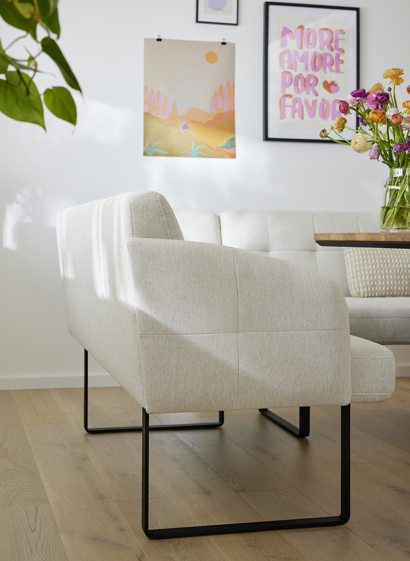 Esszimmer MR4010 / T4010 Bank in Fb. Beige von Musterring Detailbild von der Bank MR4010 in Beige von Musterring