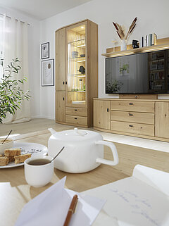 Vorschlag 66622, Asteiche, ca. B 363, H 233, T 49 cm