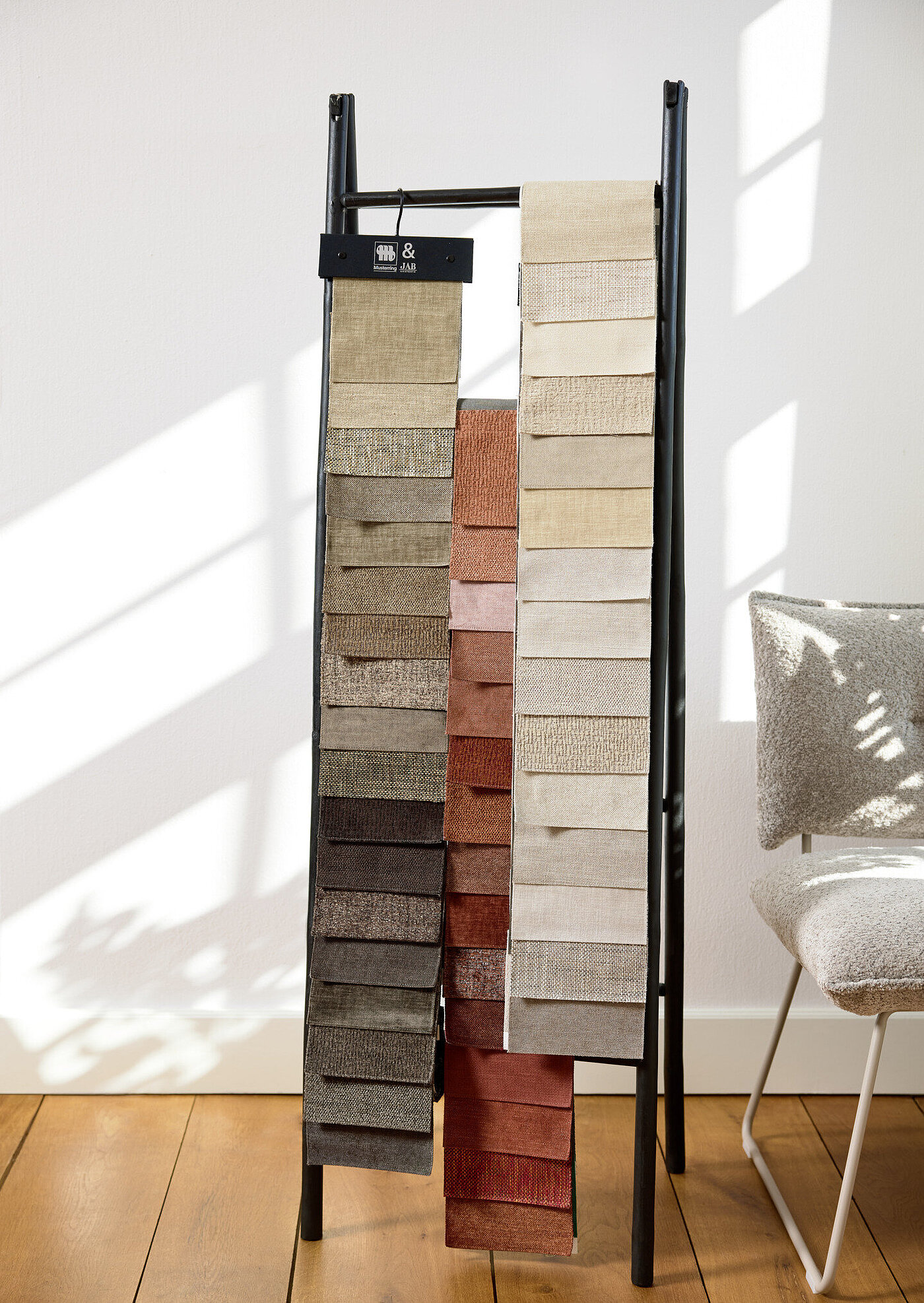 MR11650_A_JAB_Materialmuster_Print - 15.jpg JAB Anstoetz Materialmuster Kollektion 2025/26