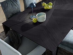 Dining table 353 with flat butterfly pull-out frame, oak frame E10 black/metal A01 black, tabletop in oak E10 black, approx. 100 x 200 (300), H 76 cm